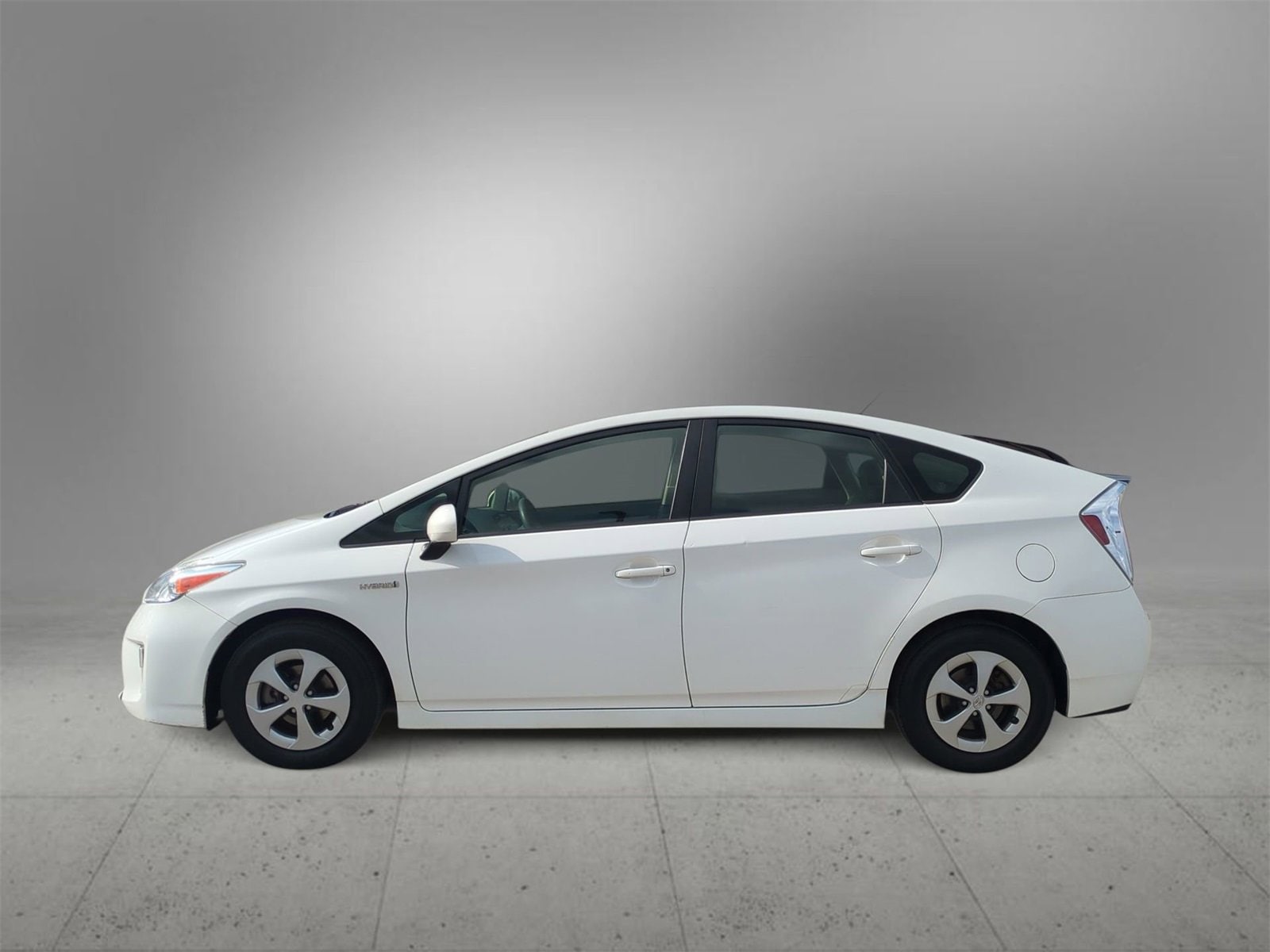 Thumbnail: 2012 Toyota Prius - 5
