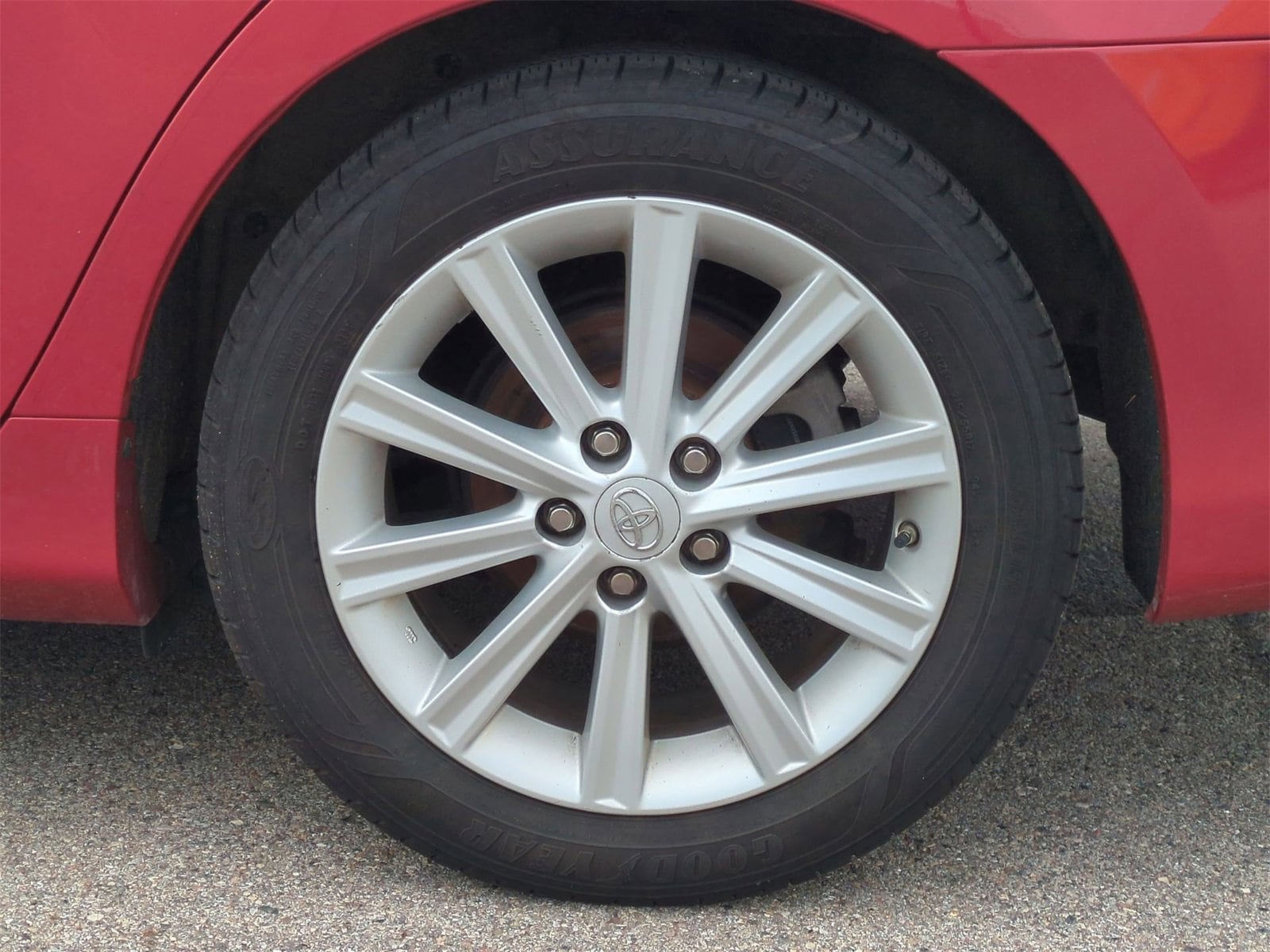 Thumbnail: 2014 Toyota Camry - 14
