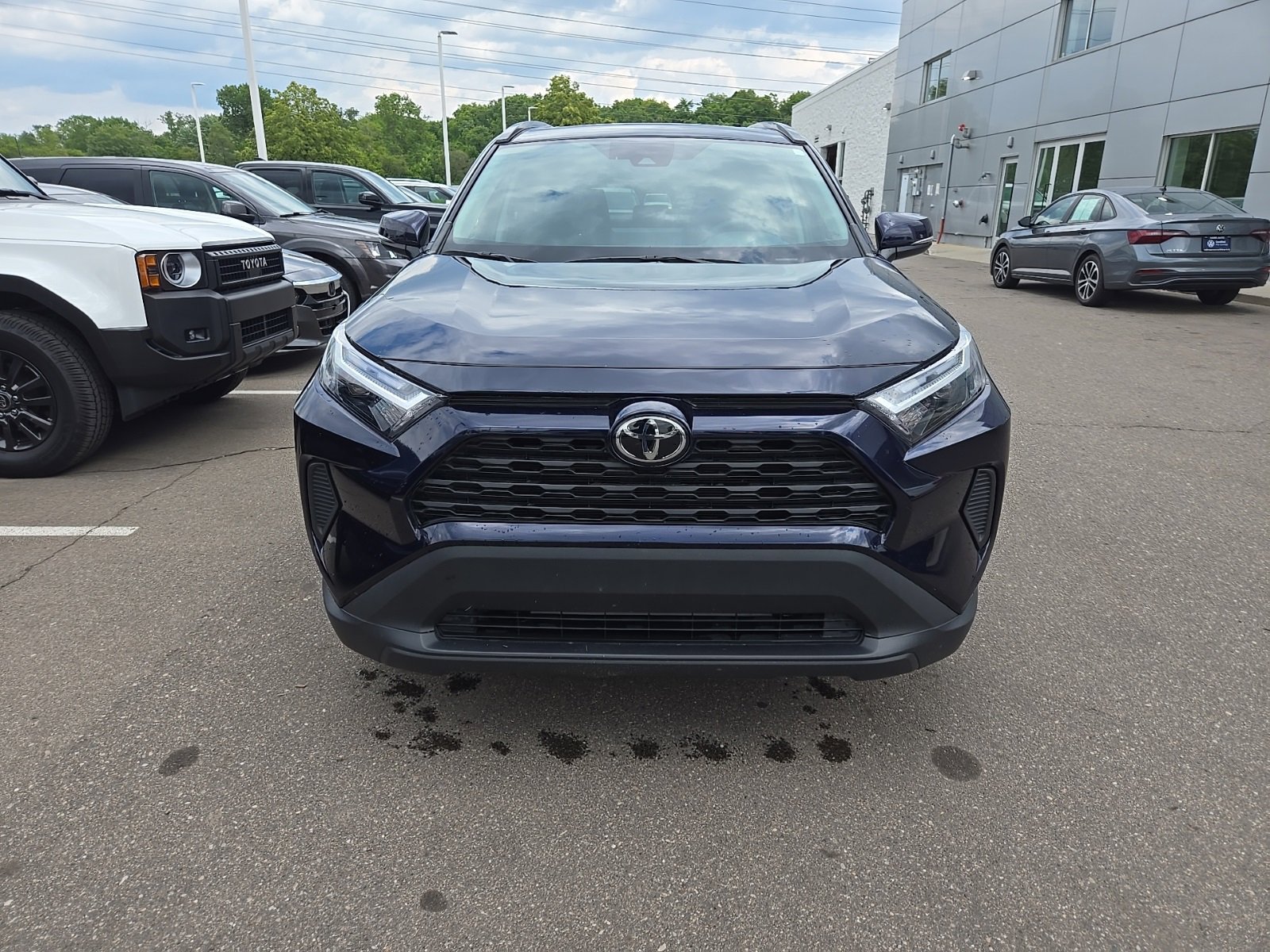 Thumbnail: 2022 Toyota RAV4 - 2