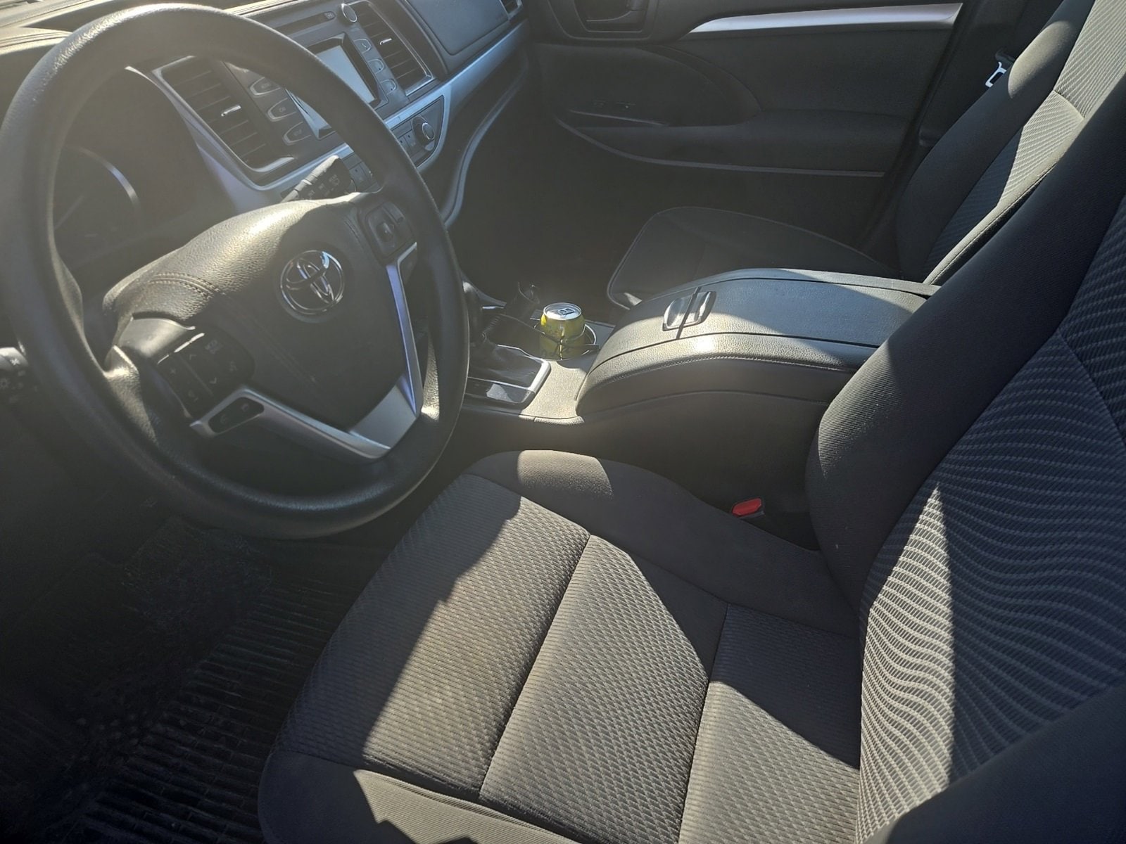 Thumbnail: 2016 Toyota Highlander - 7