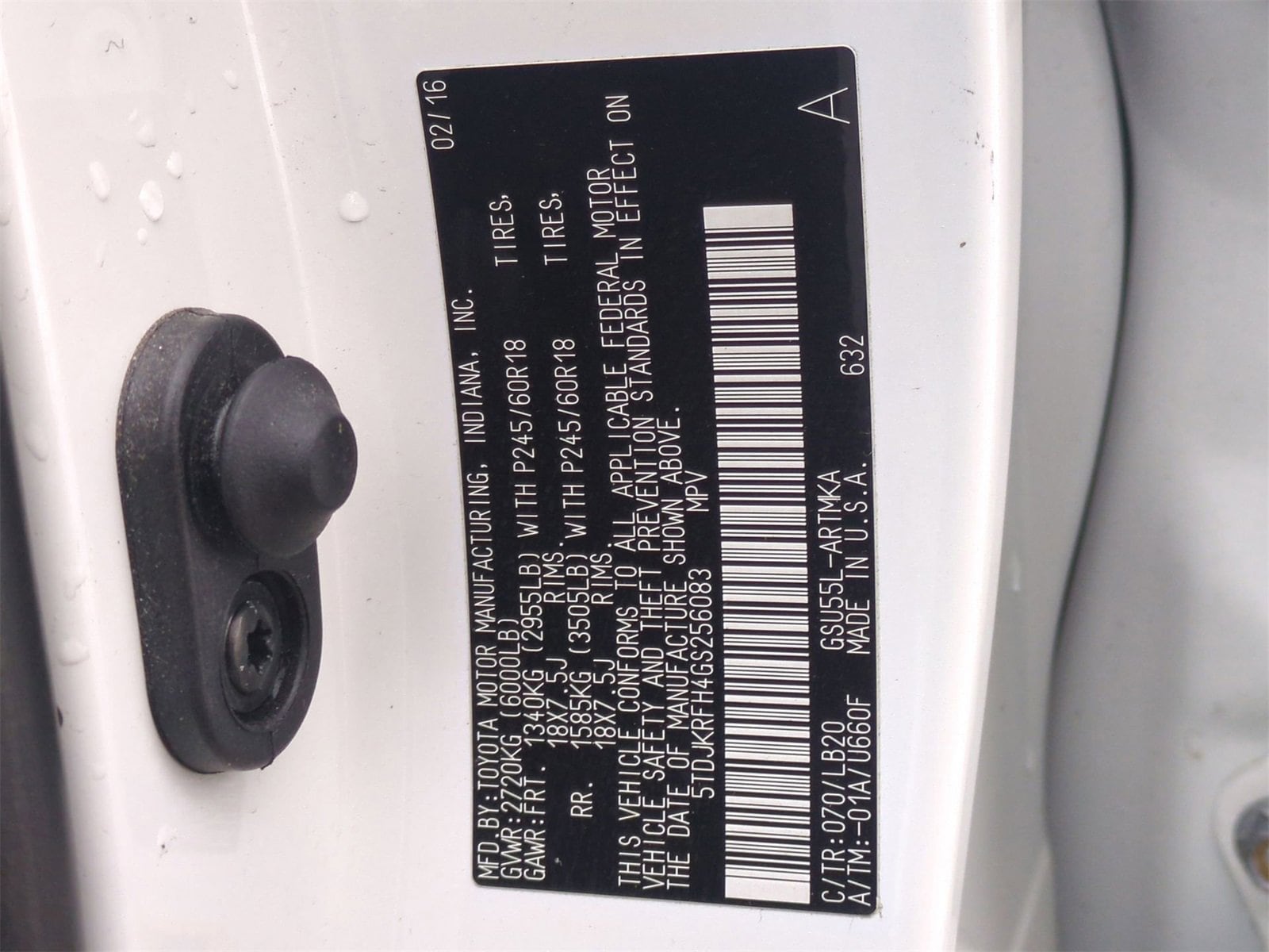 Thumbnail: 2016 Toyota Highlander - 37