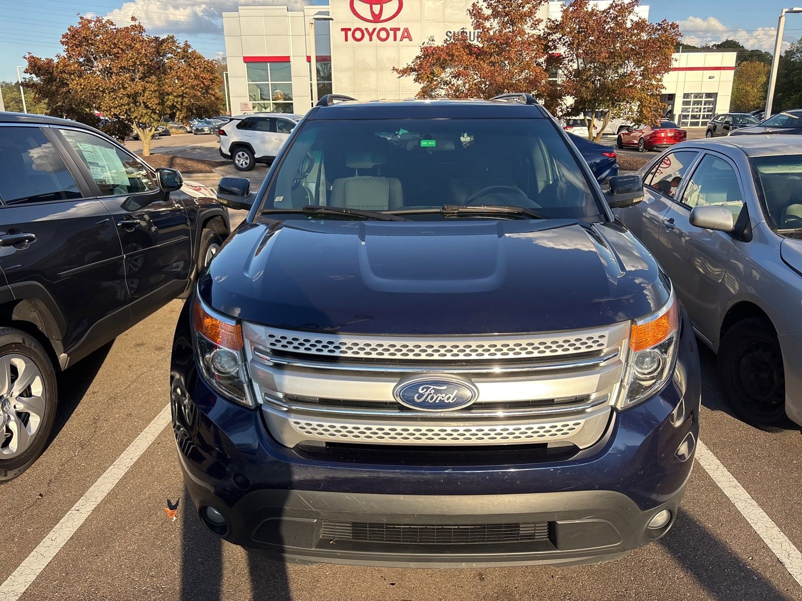 Thumbnail: 2011 Ford Explorer - 2