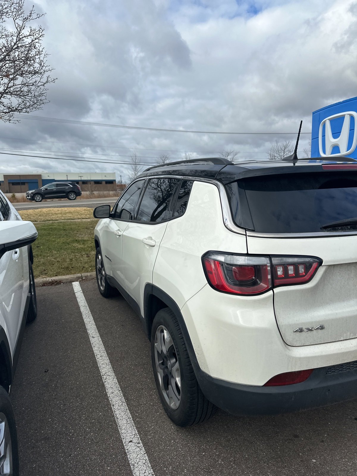 Thumbnail: 2020 Jeep Compass - 6