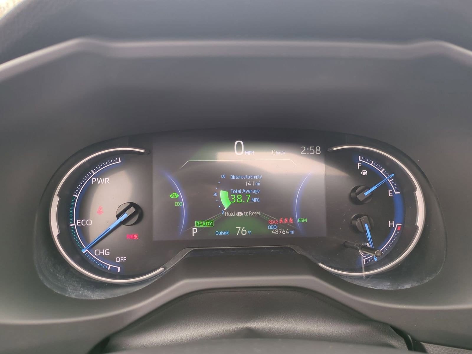 Thumbnail: 2024 Toyota RAV4 - 33