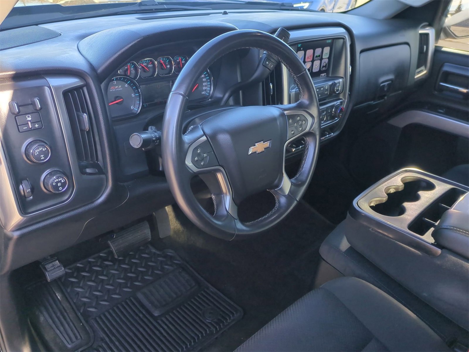 Thumbnail: 2017 Chevrolet Silverado 1500 - 10