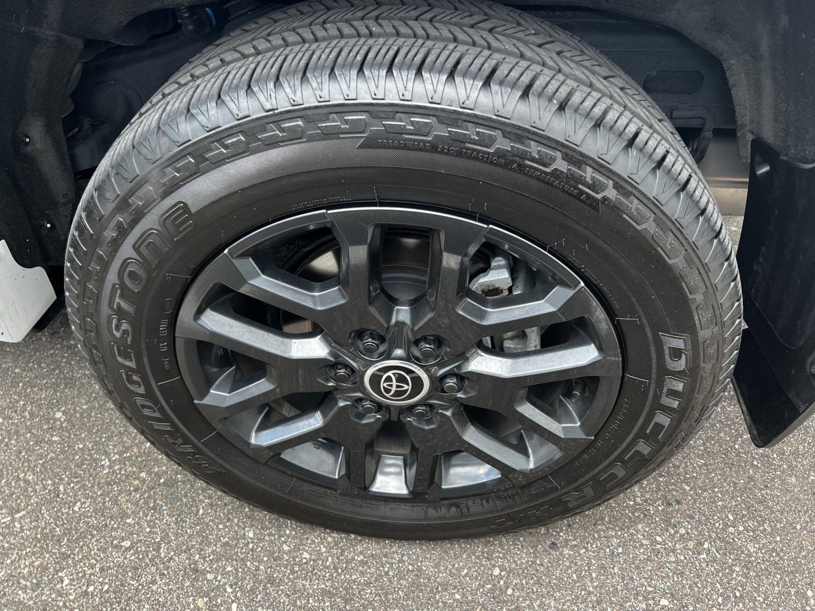 Thumbnail: 2024 Toyota Sequoia - 10