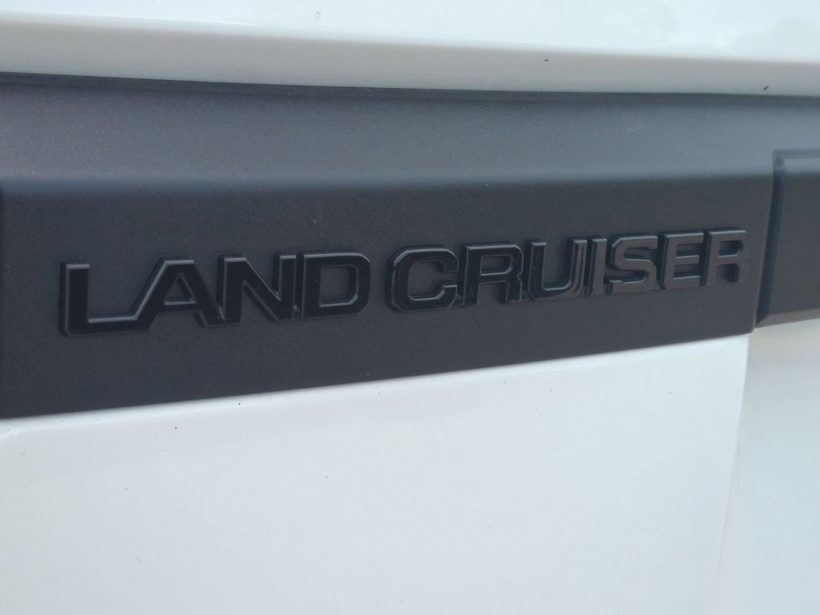 Thumbnail: 2025 Toyota Land Cruiser - 13
