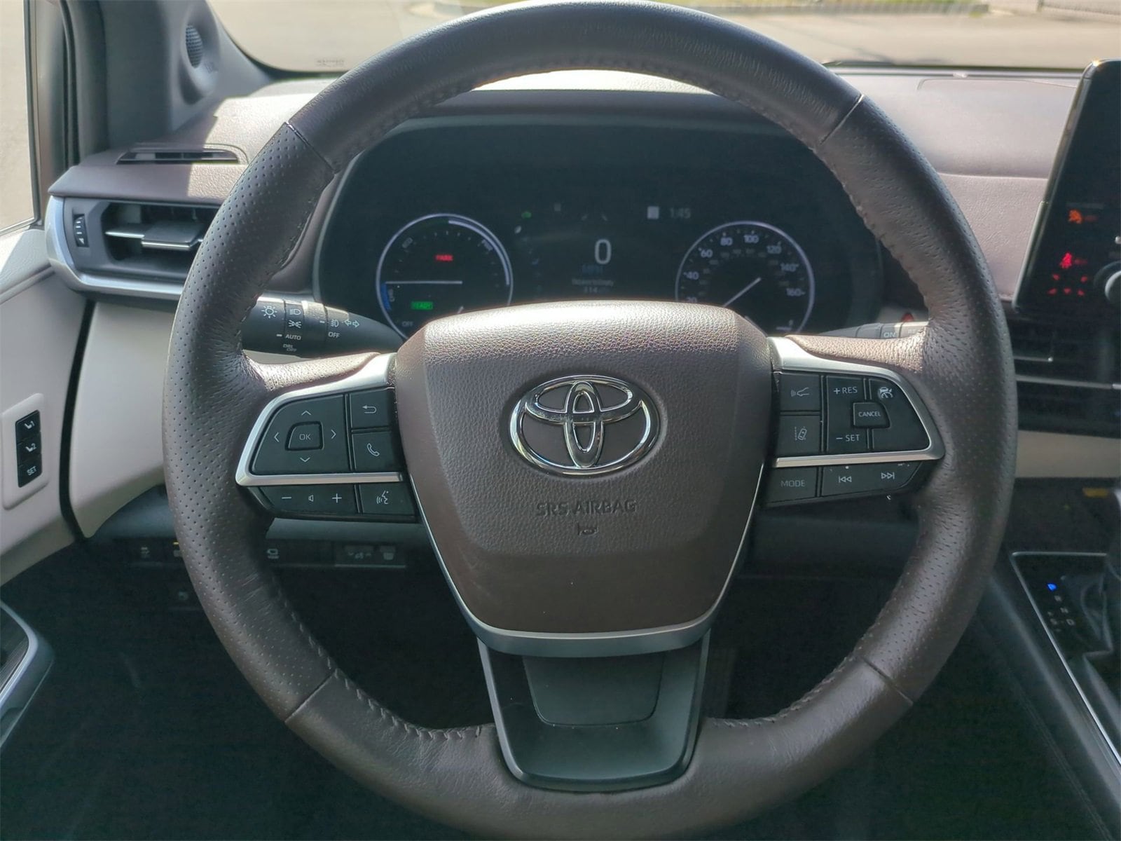 Thumbnail: 2021 Toyota Sienna - 25