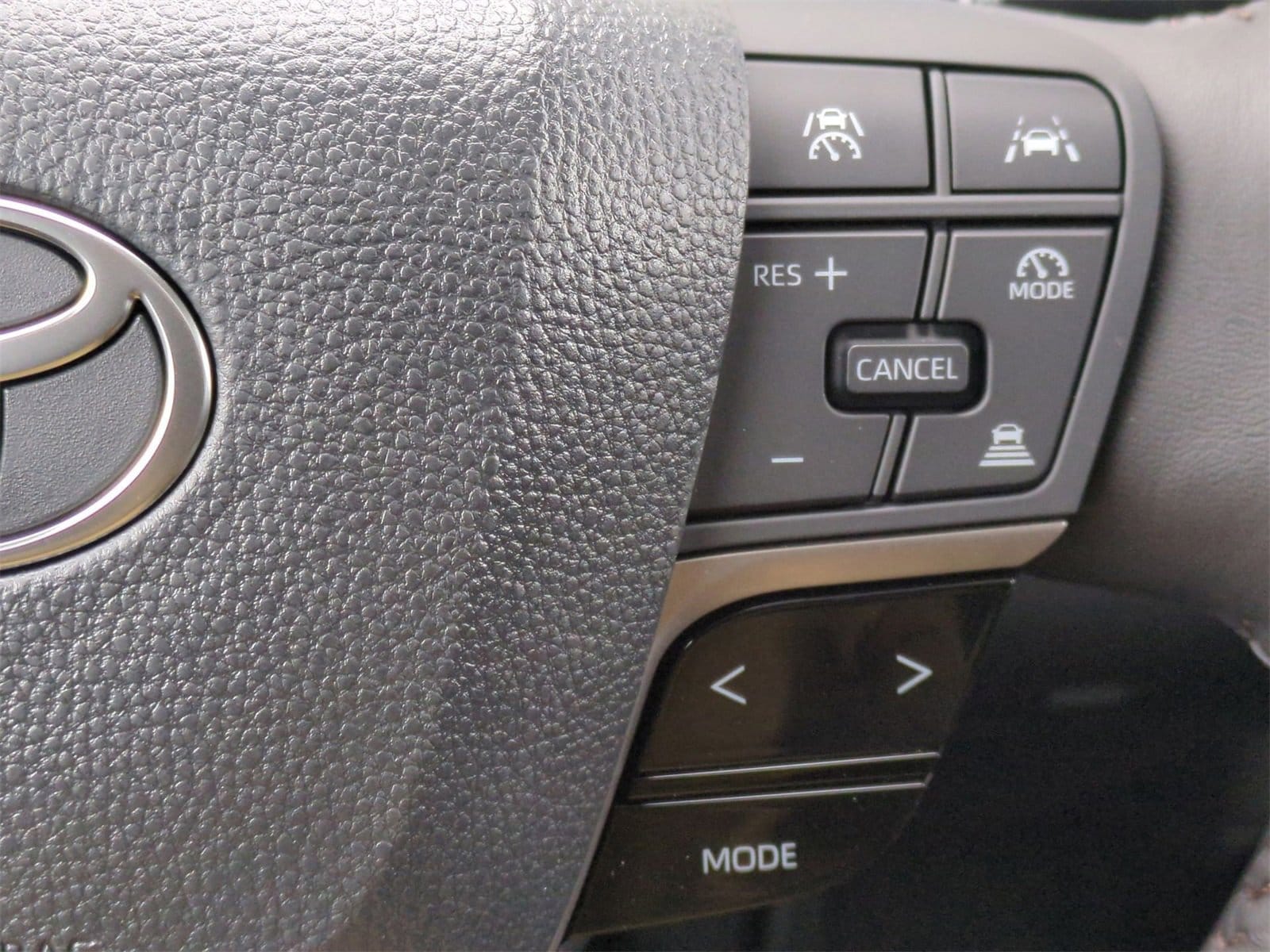 Thumbnail: 2026 Toyota Camry - 26