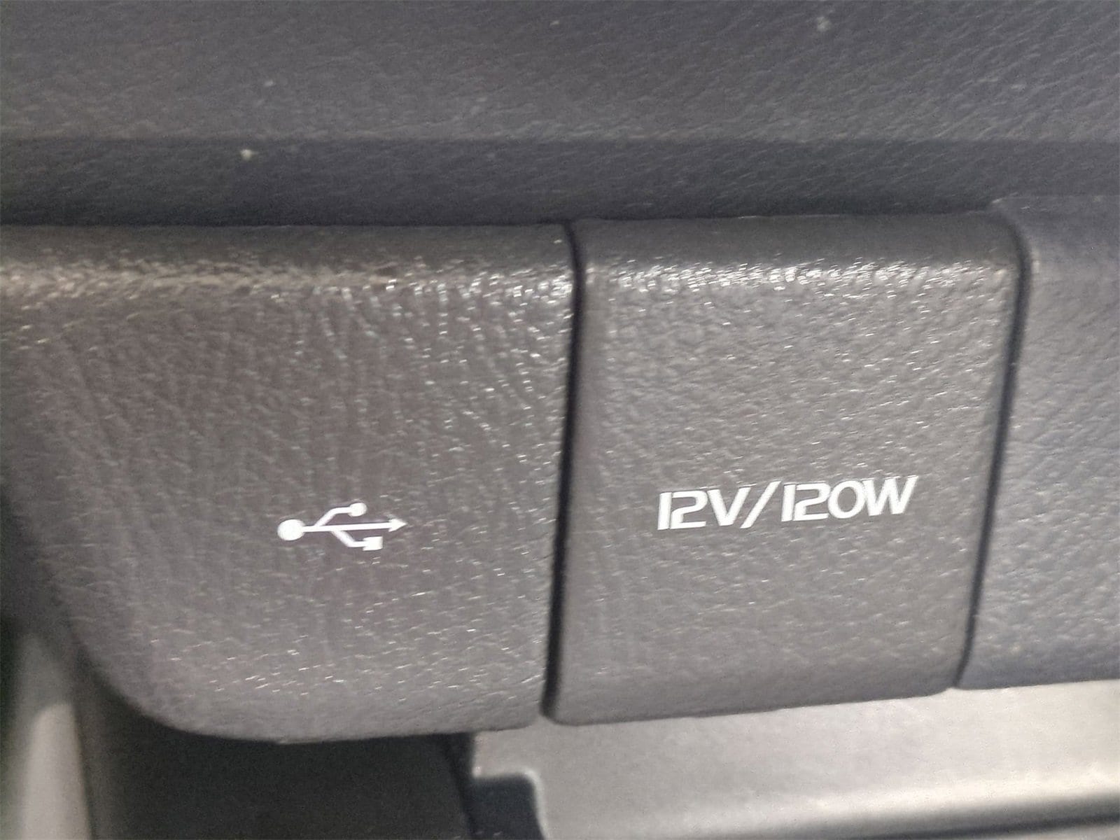 Thumbnail: 2023 Toyota Camry - 29