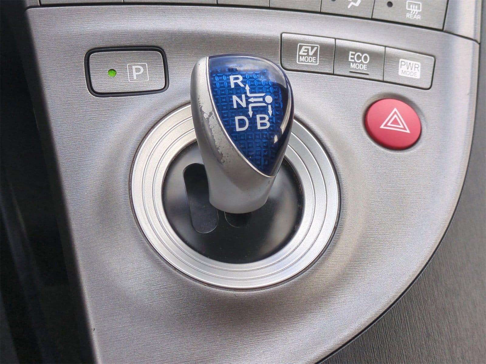 Thumbnail: 2012 Toyota Prius - 29