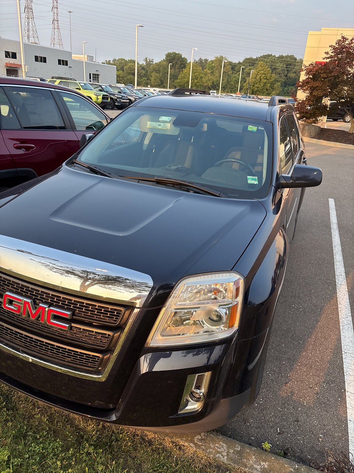 Used 2015 GMC Terrain SLE-2 with VIN 2GKFLWE39F6285891 for sale in Farmington Hills, MI