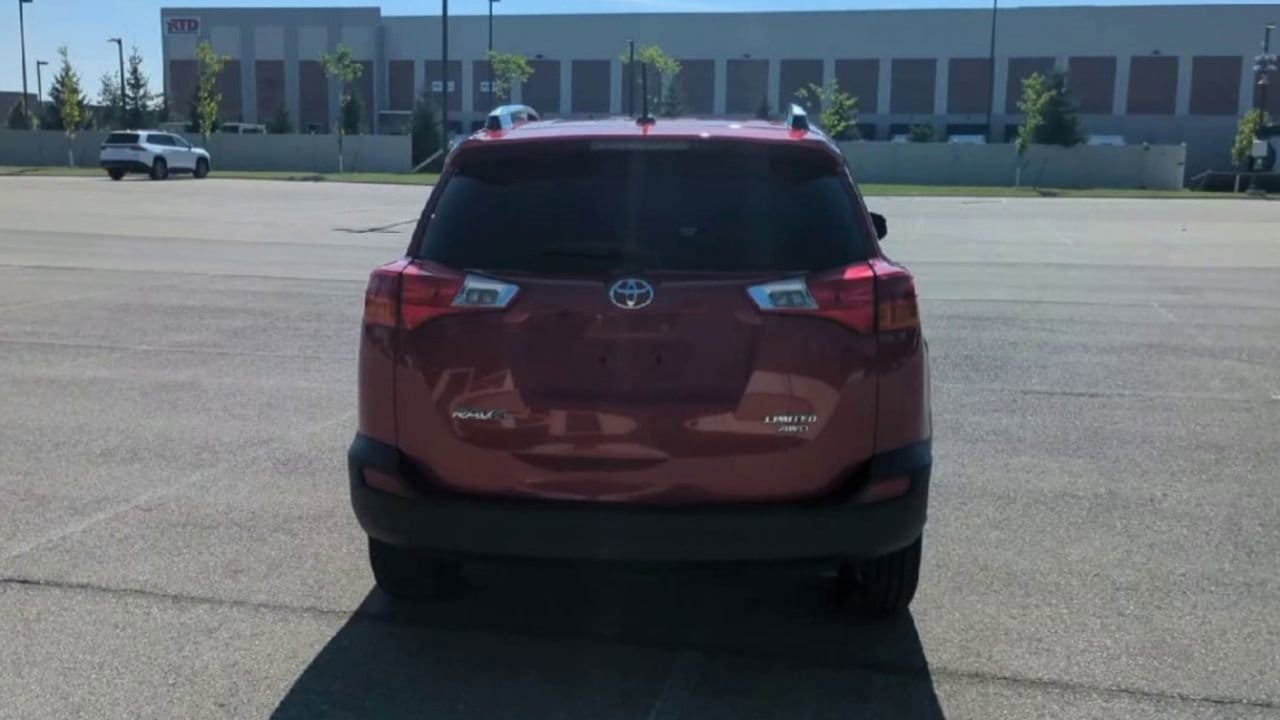 Thumbnail: 2014 Toyota RAV4 - 7
