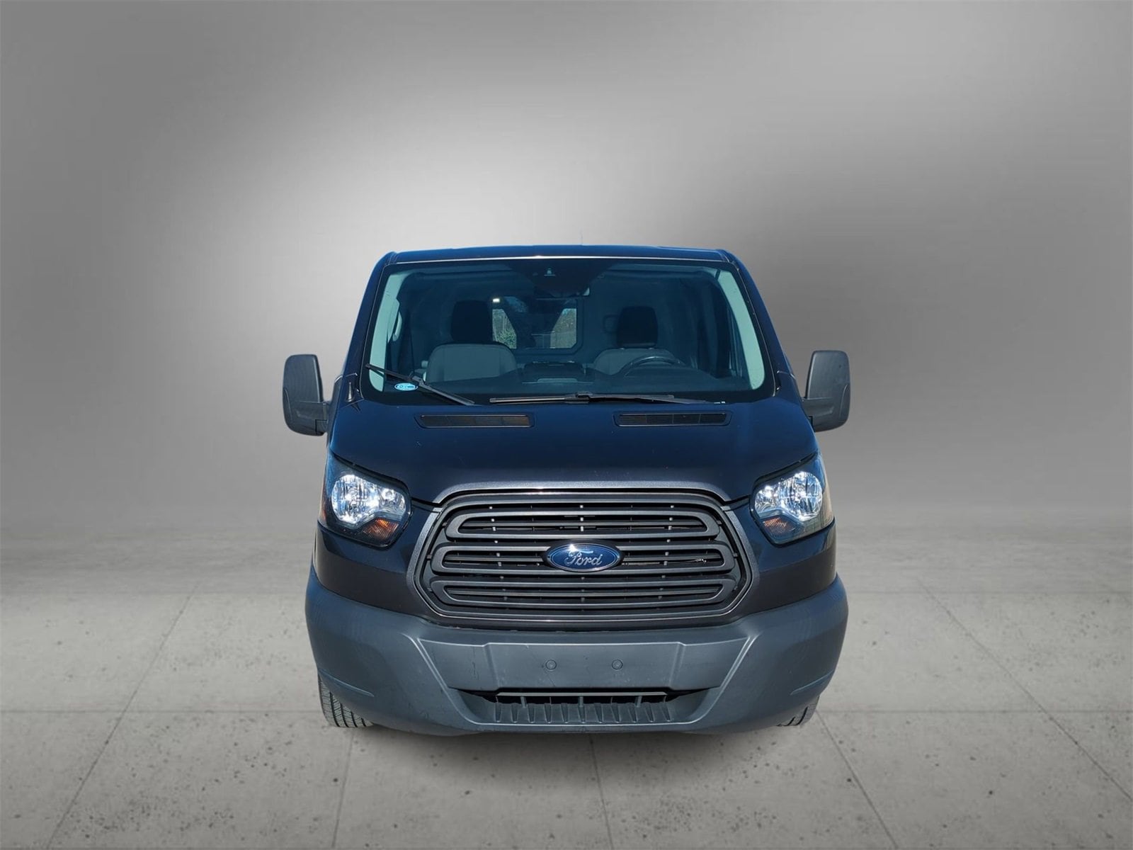 Thumbnail: 2017 Ford Transit Series - 3