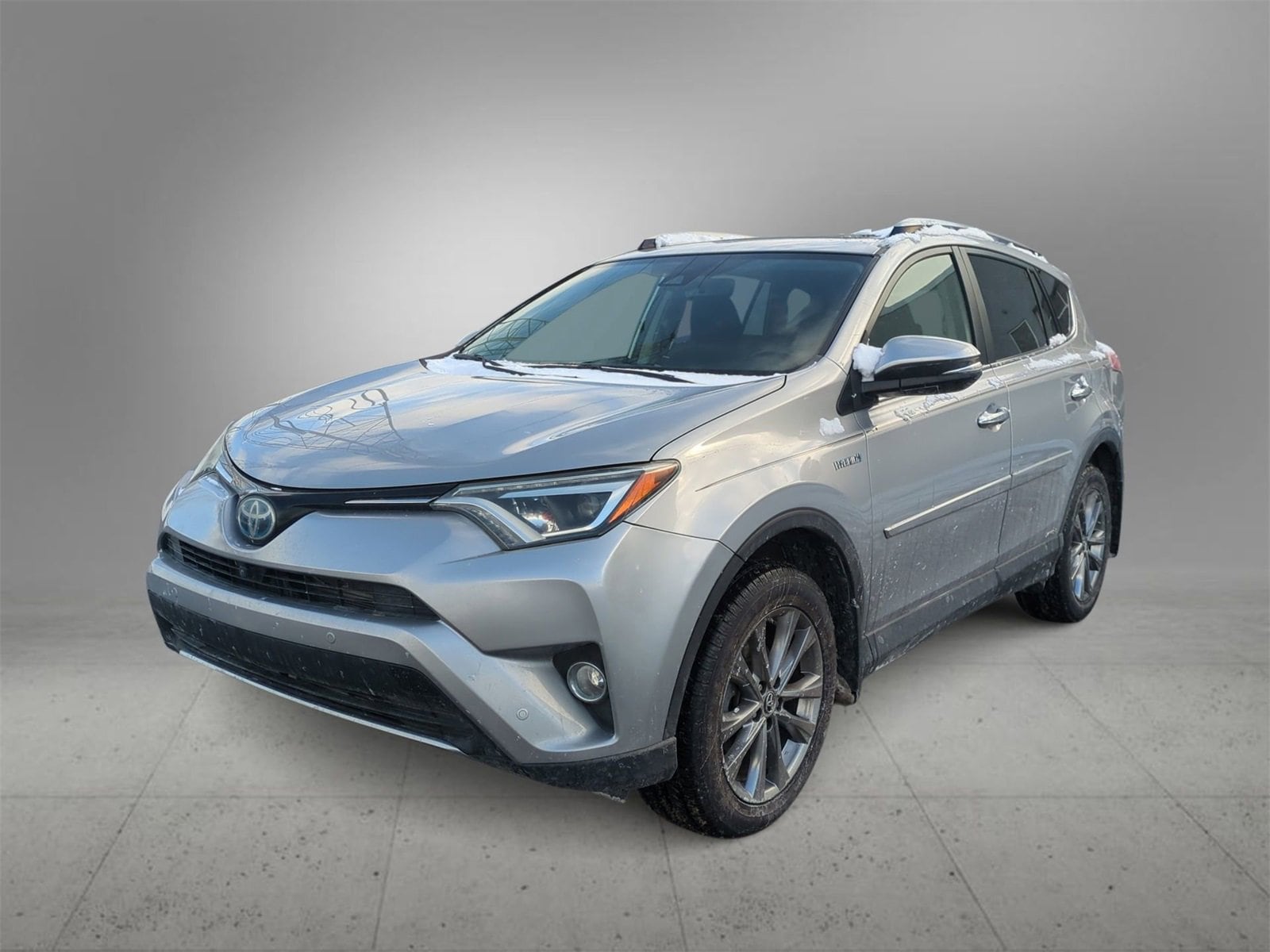 Thumbnail: 2017 Toyota RAV4 - 4