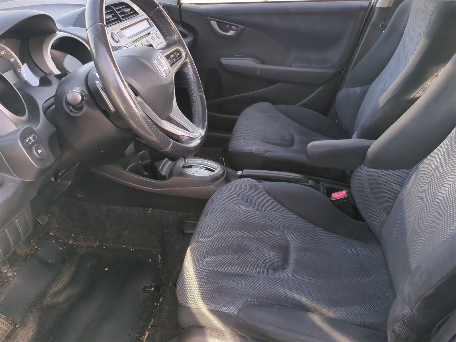 Thumbnail: 2009 Honda Fit - 16