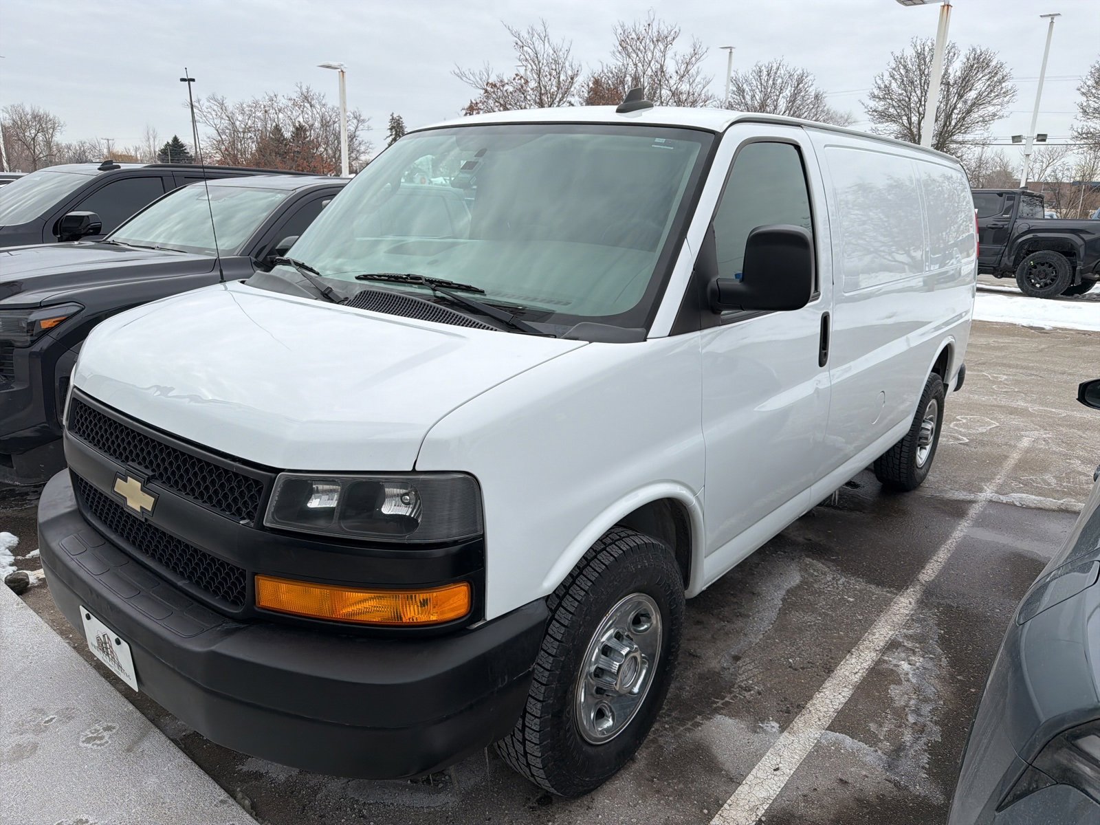 2018 Chevrolet Express 3500 -
                  Farmington Hills, MI