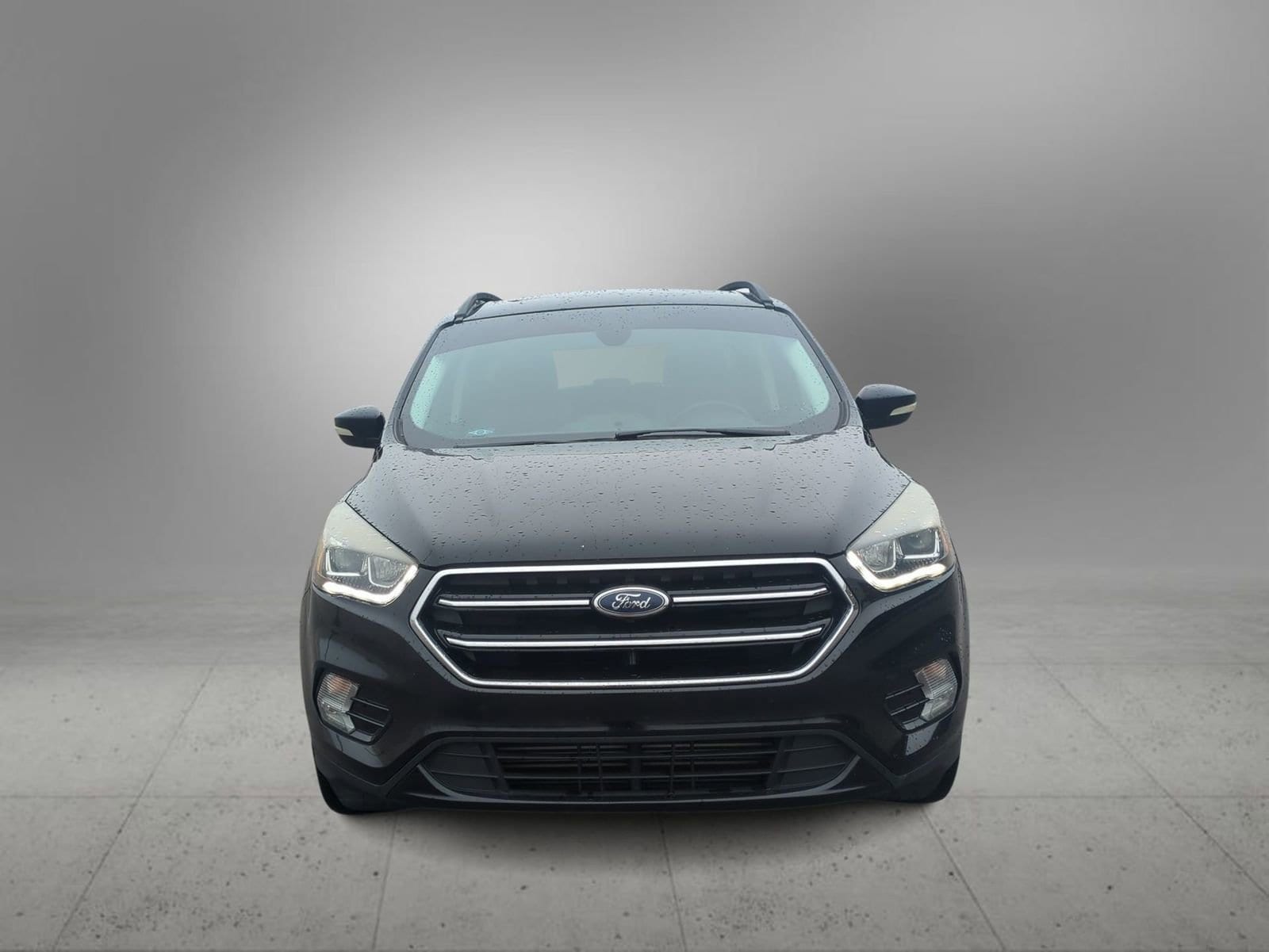 Thumbnail: 2017 Ford Escape - 3