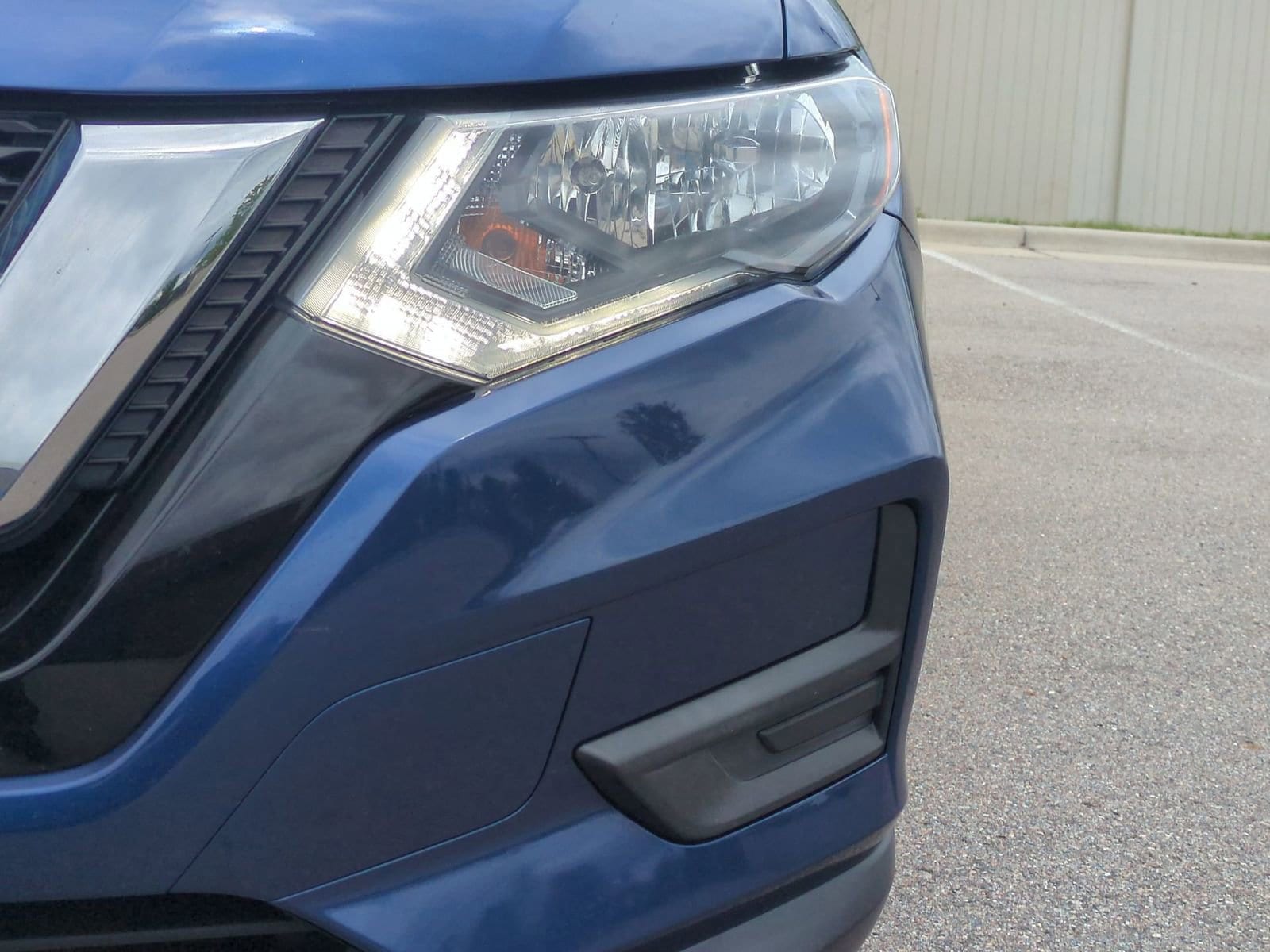 Thumbnail: 2018 Nissan Rogue - 11