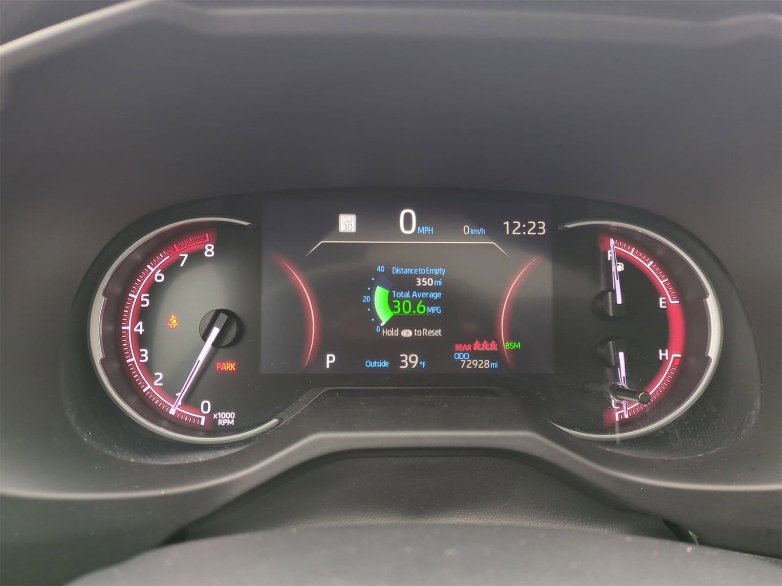 Thumbnail: 2023 Toyota RAV4 - 33