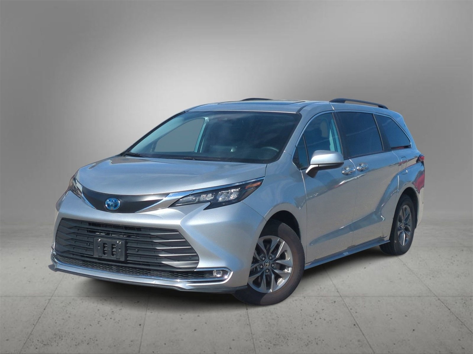 Thumbnail: 2024 Toyota Sienna - 1