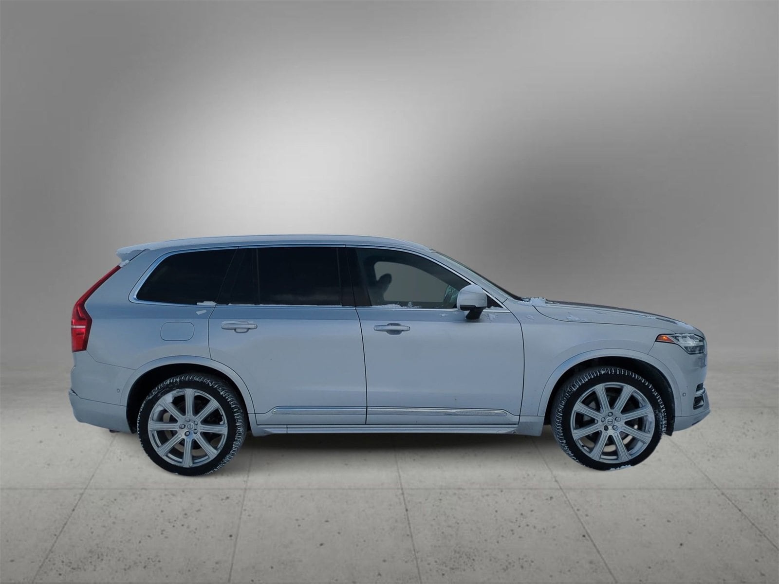 Thumbnail: 2016 Volvo XC90 - 9