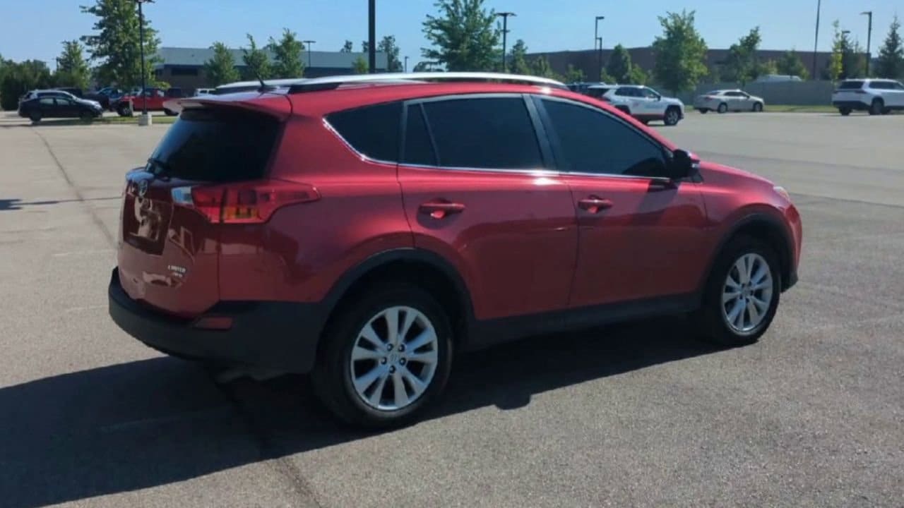 Thumbnail: 2014 Toyota RAV4 - 8