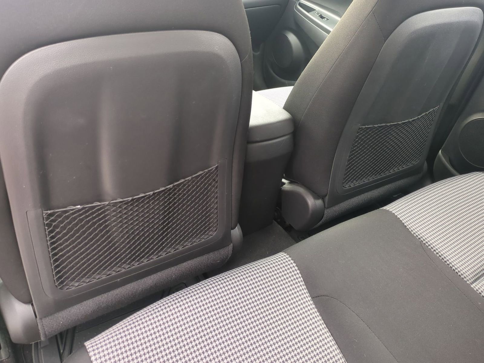 Thumbnail: 2018 Hyundai Kona - 18