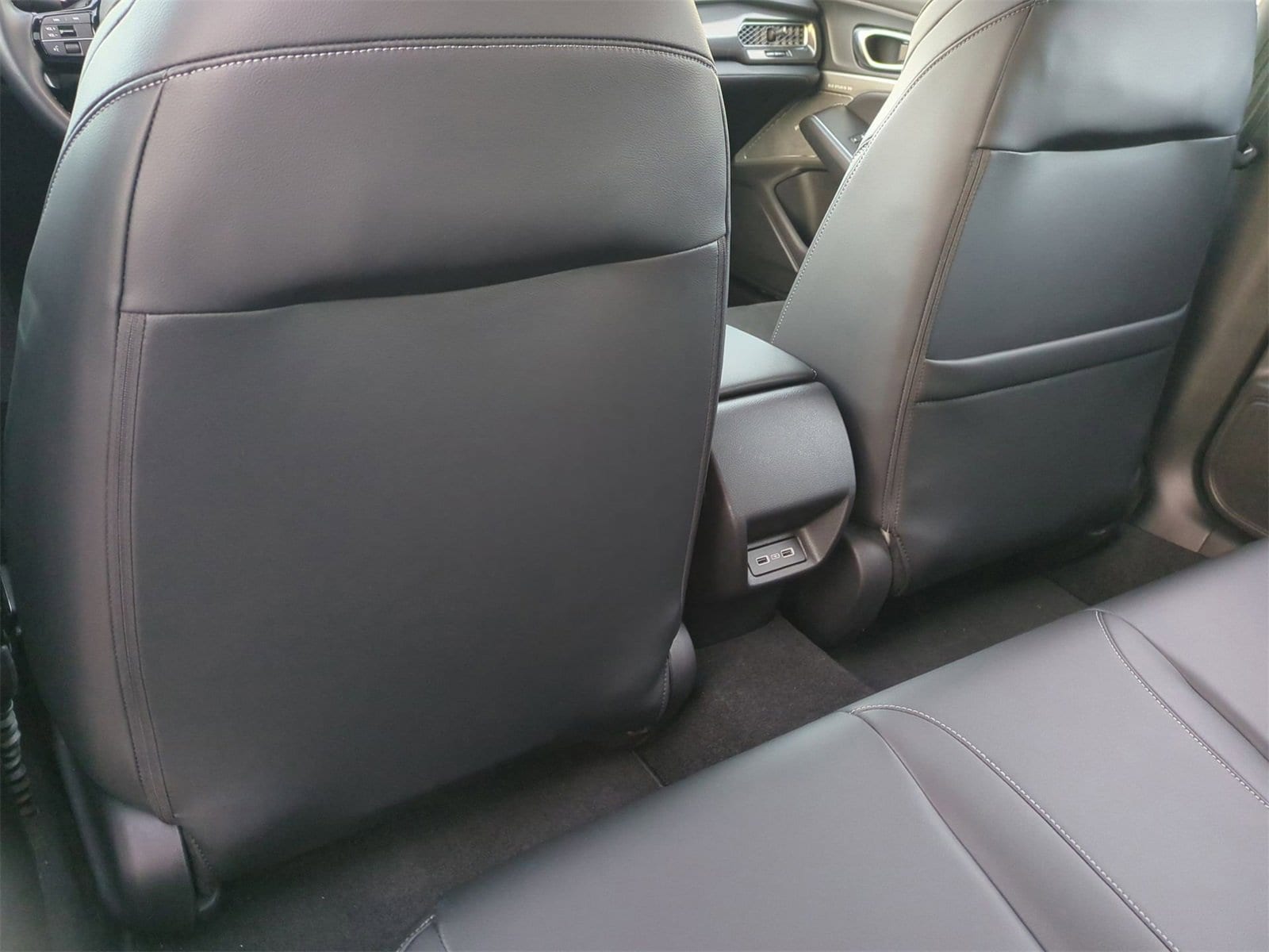 Thumbnail: 2023 Acura Integra - 19