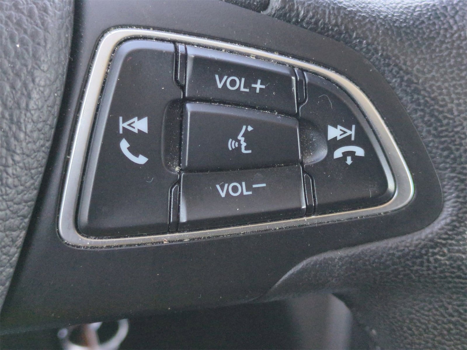 Thumbnail: 2018 Ford Escape - 24