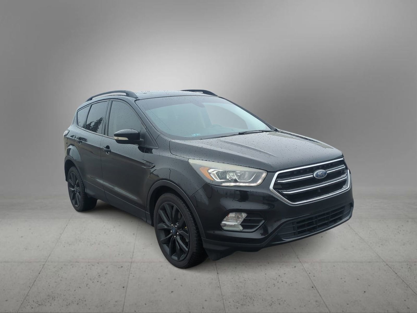 Thumbnail: 2017 Ford Escape - 2