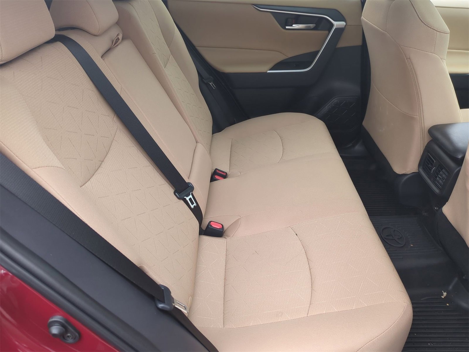 Thumbnail: 2025 Toyota RAV4 - 21