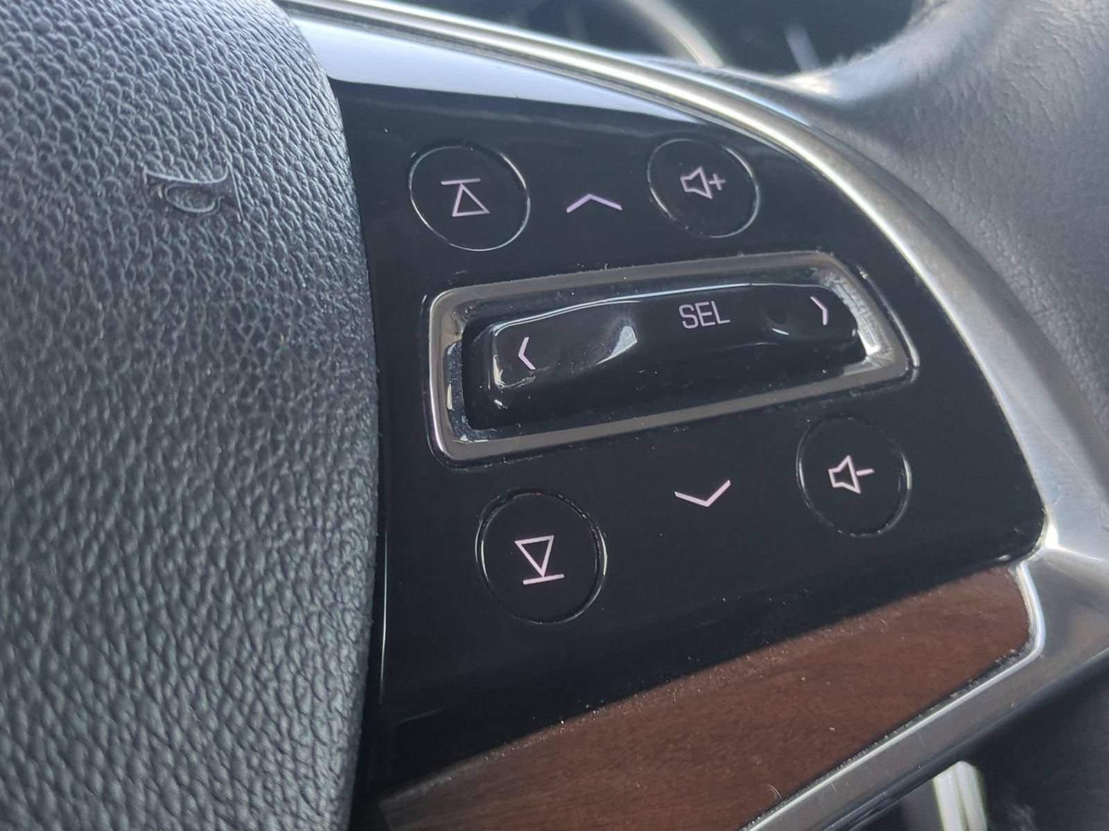 Thumbnail: 2019 Cadillac Escalade - 26