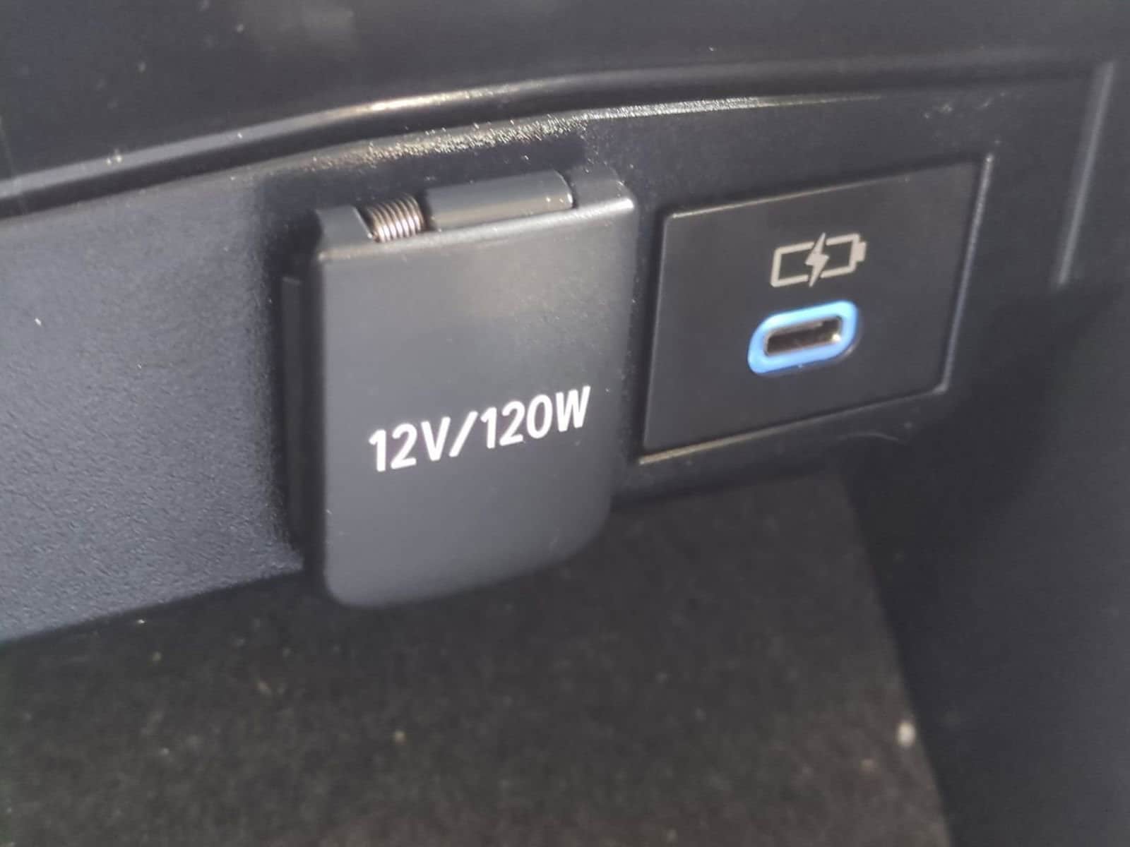 Thumbnail: 2022 Toyota Corolla - 29