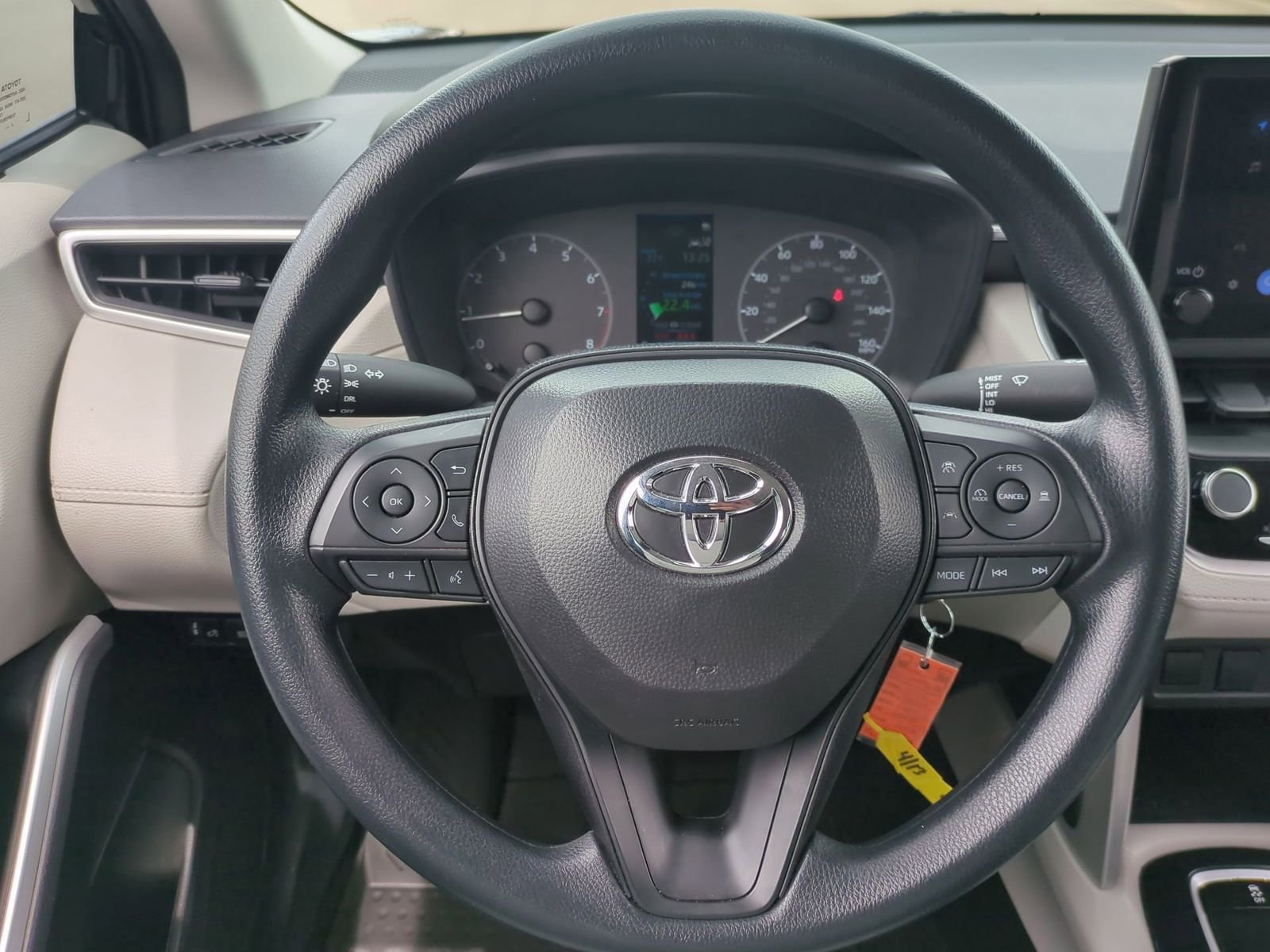 Thumbnail: 2025 Toyota Corolla Cross - 22