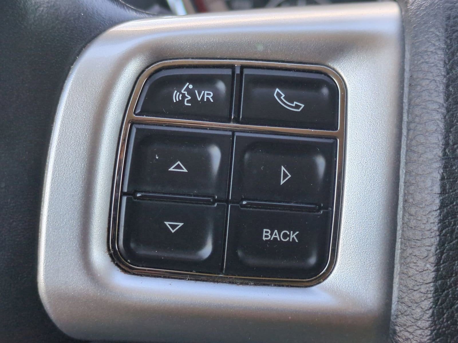 Thumbnail: 2011 Dodge Grand Caravan - 22