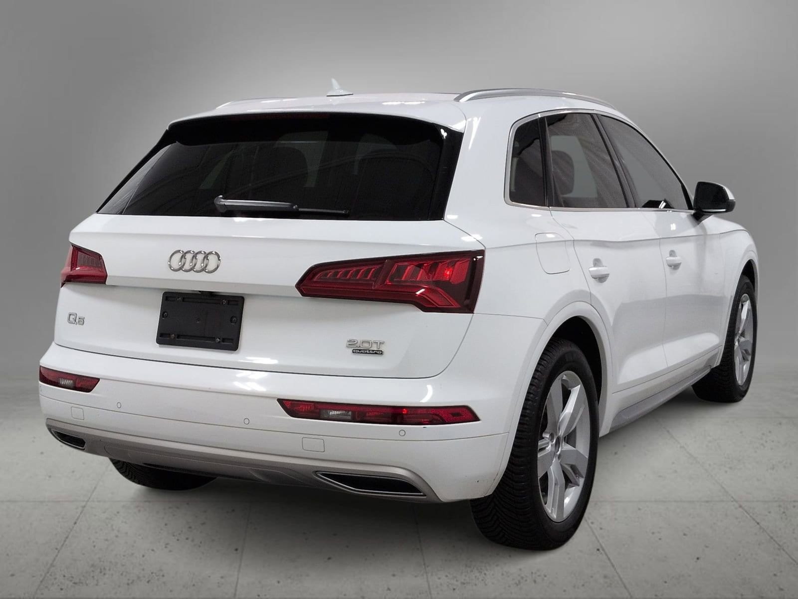 Thumbnail: 2018 Audi Q5 - 8