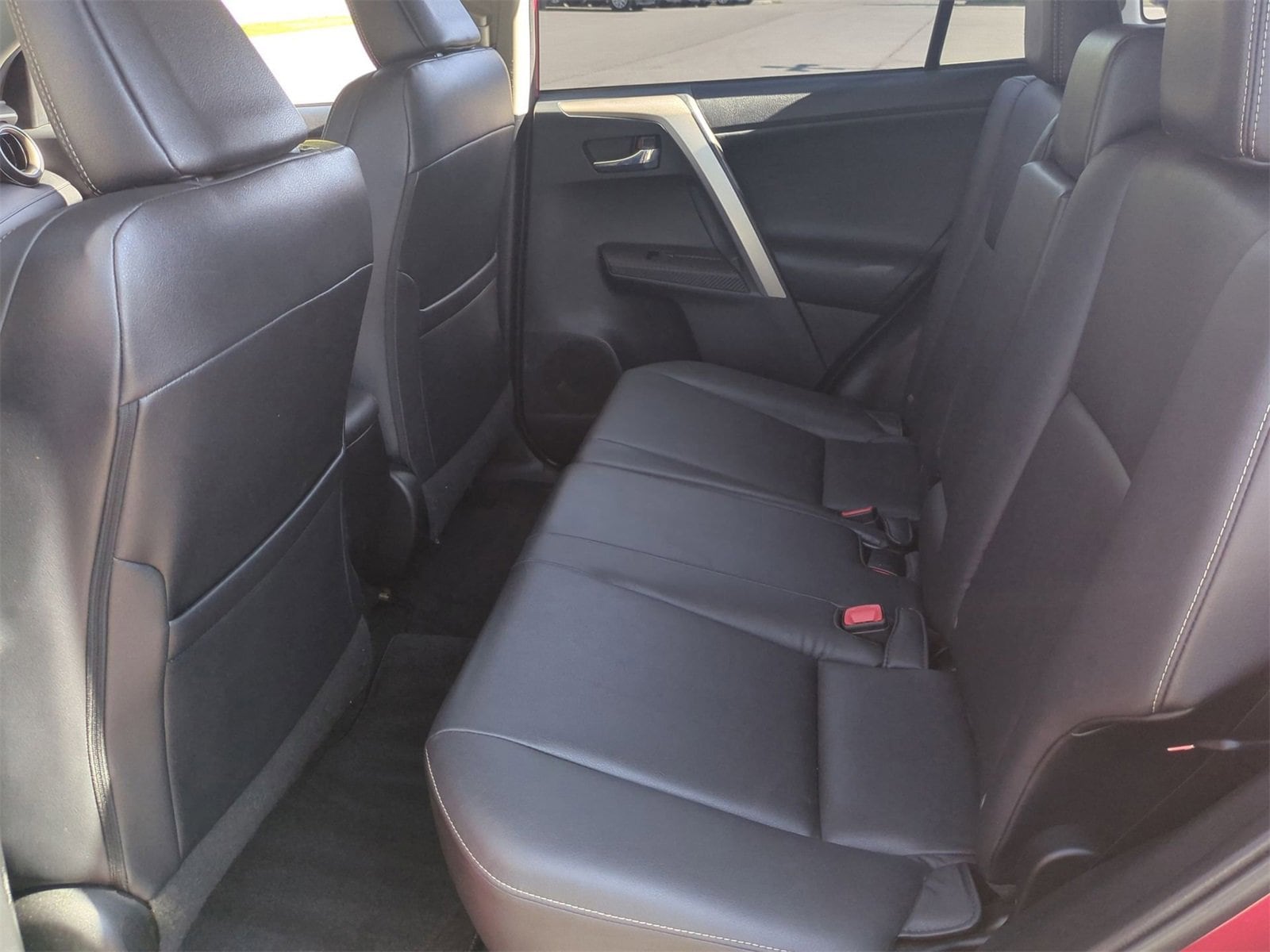 Thumbnail: 2014 Toyota RAV4 - 20