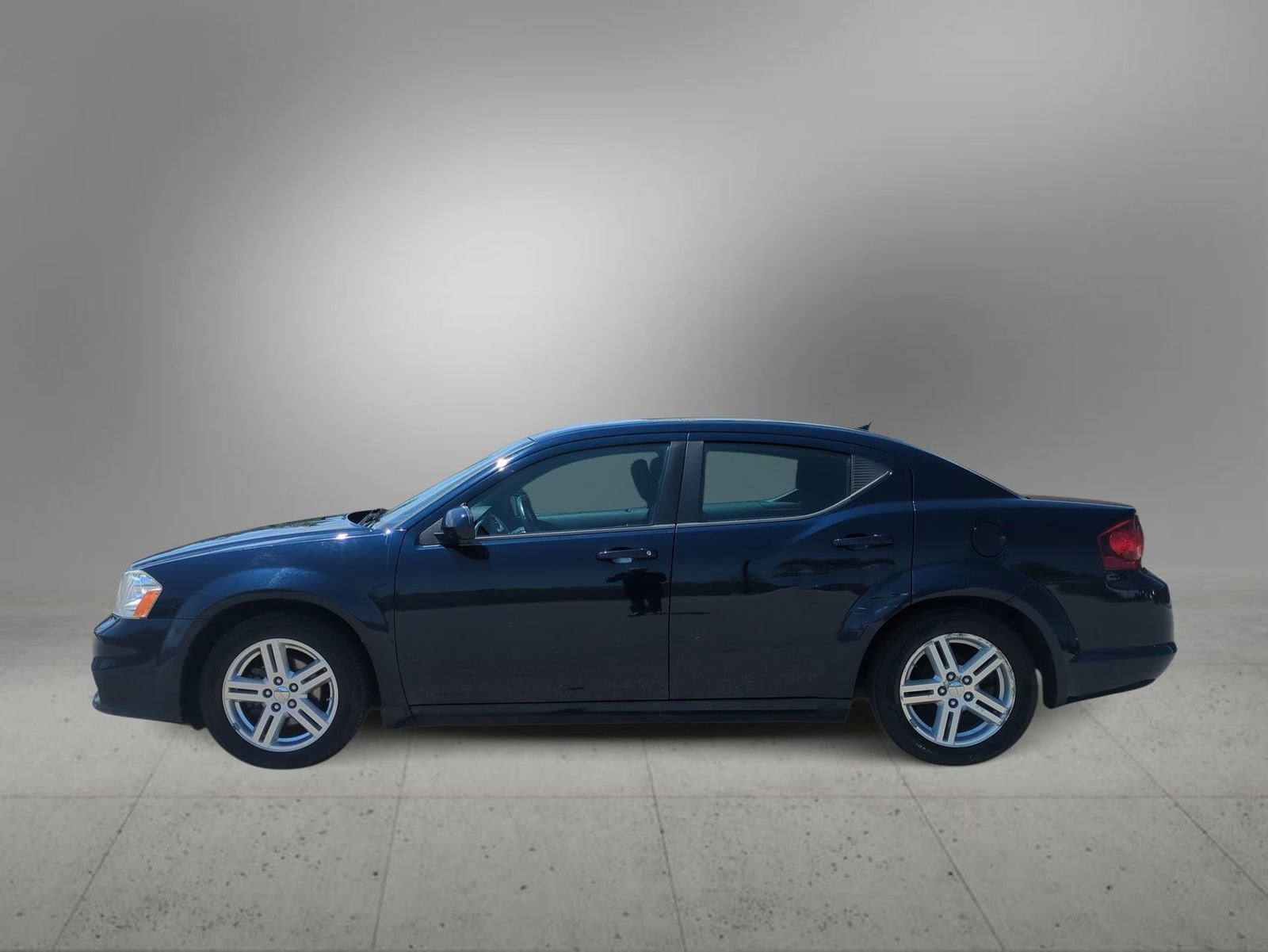 Thumbnail: 2013 Dodge Avenger - 5