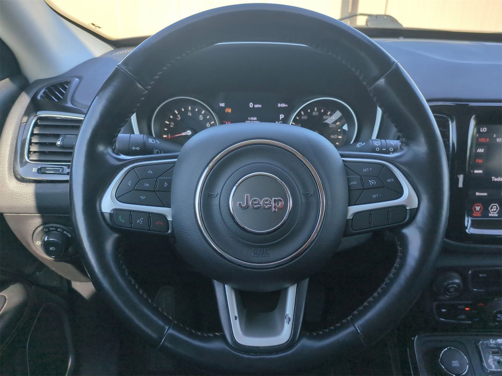 Thumbnail: 2020 Jeep Compass - 22