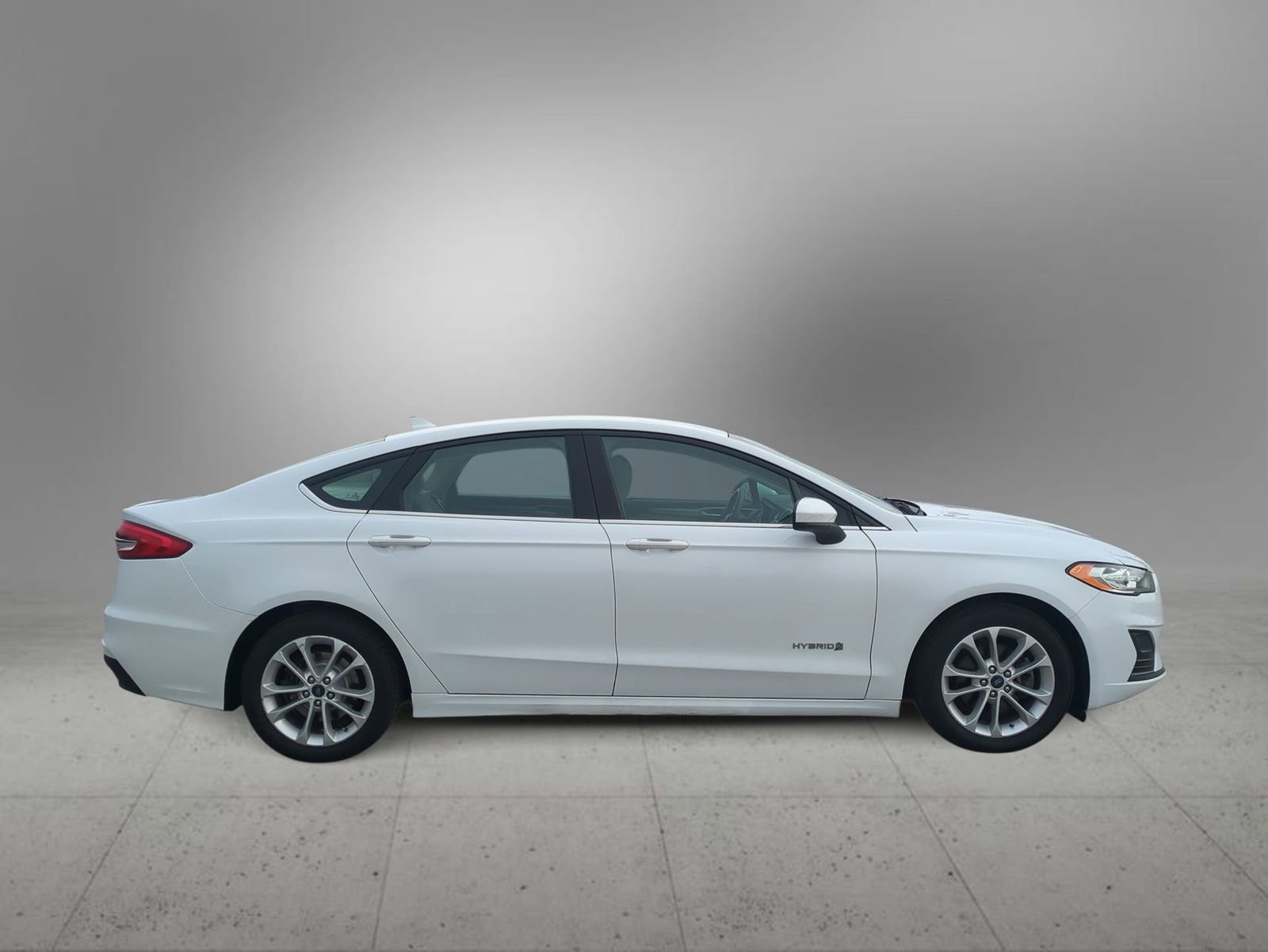 Thumbnail: 2019 Ford Fusion - 9
