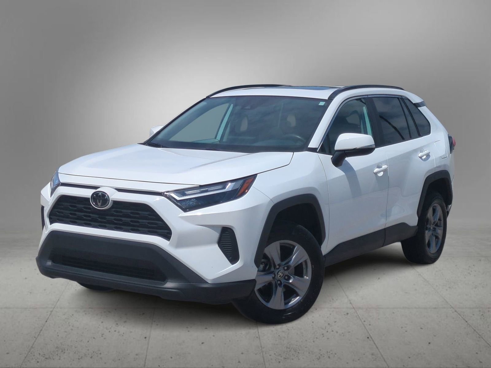 Thumbnail: 2022 Toyota RAV4 - 1