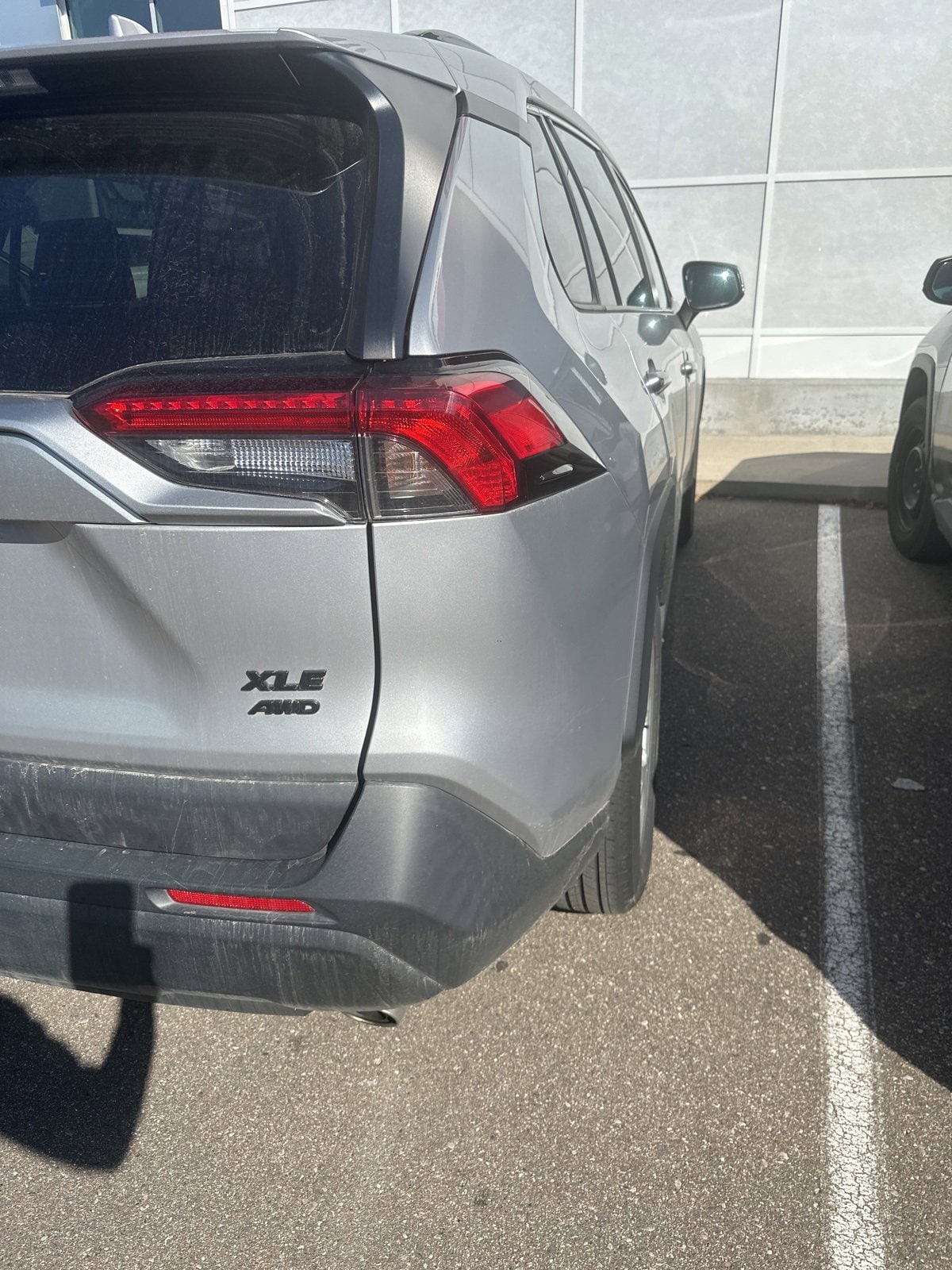 Thumbnail: 2021 Toyota RAV4 - 4