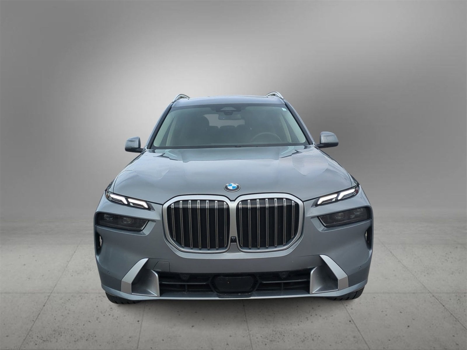 Thumbnail: 2024 BMW X7 - 3