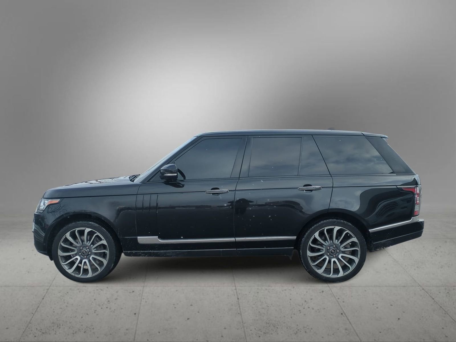 Thumbnail: 2017 Land Rover Range Rover - 5