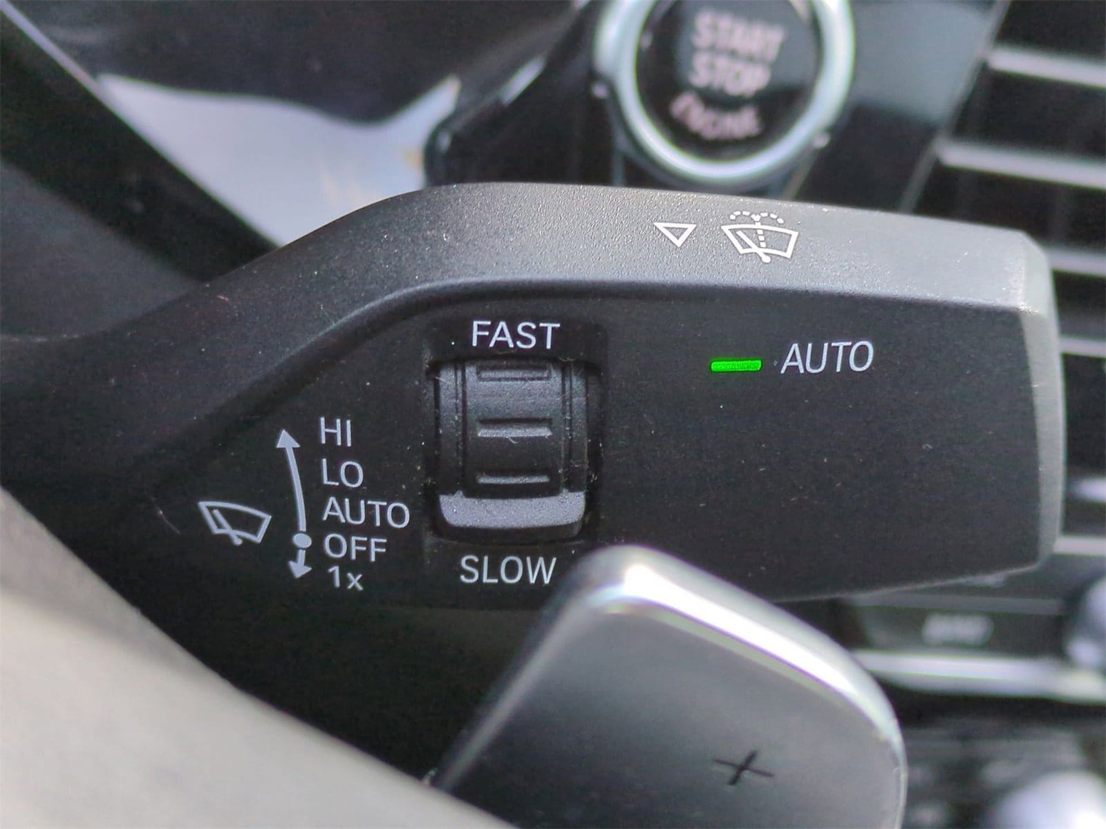 Thumbnail: 2018 BMW 5 Series - 27