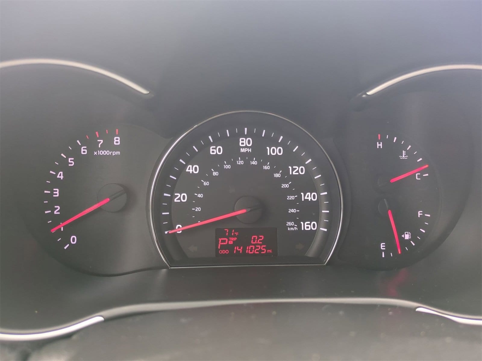 Thumbnail: 2014 Kia Sorento - 30