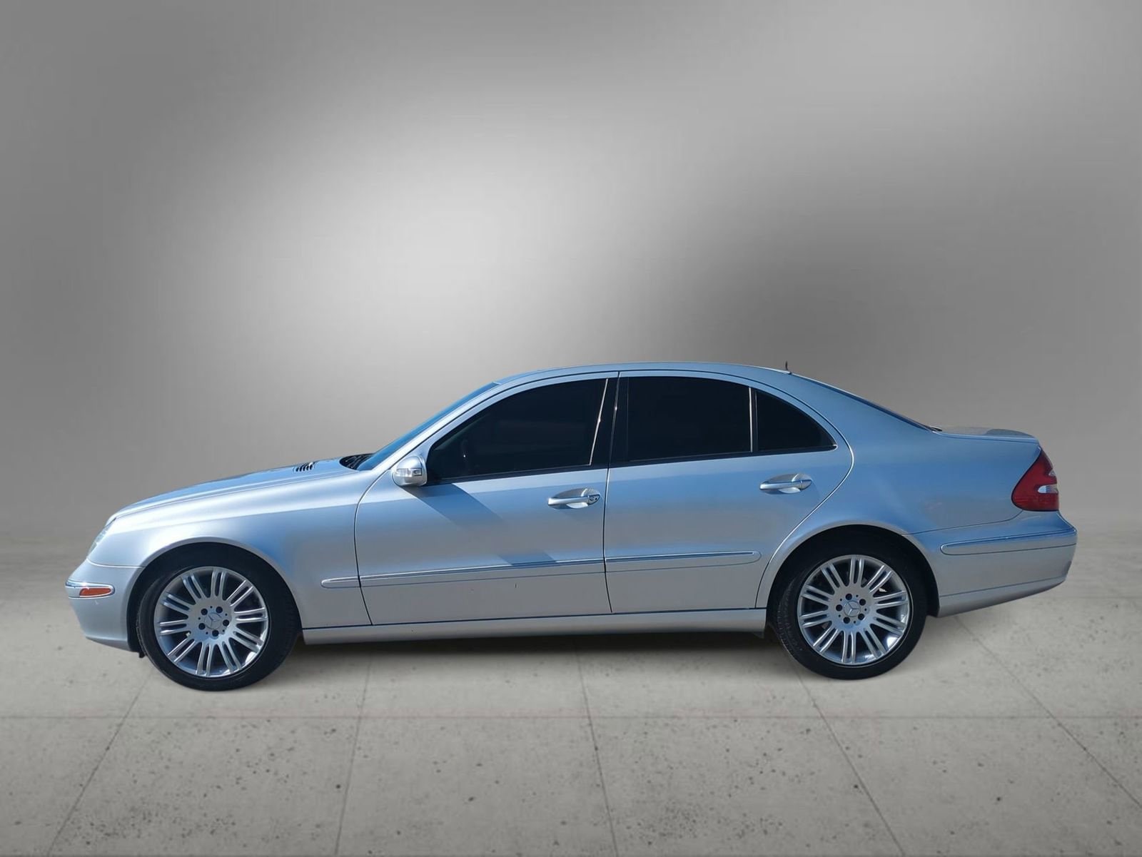 Thumbnail: 2006 Mercedes-Benz E-Class - 5