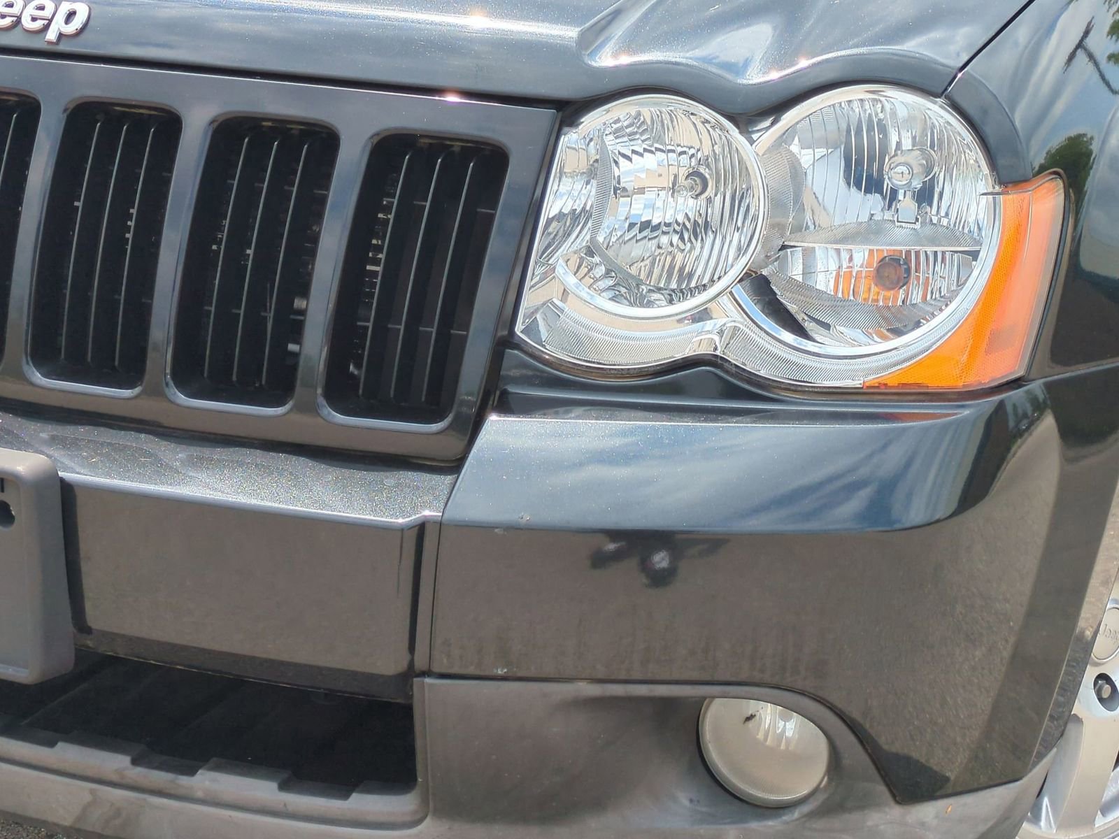 Thumbnail: 2010 Jeep Grand Cherokee - 11