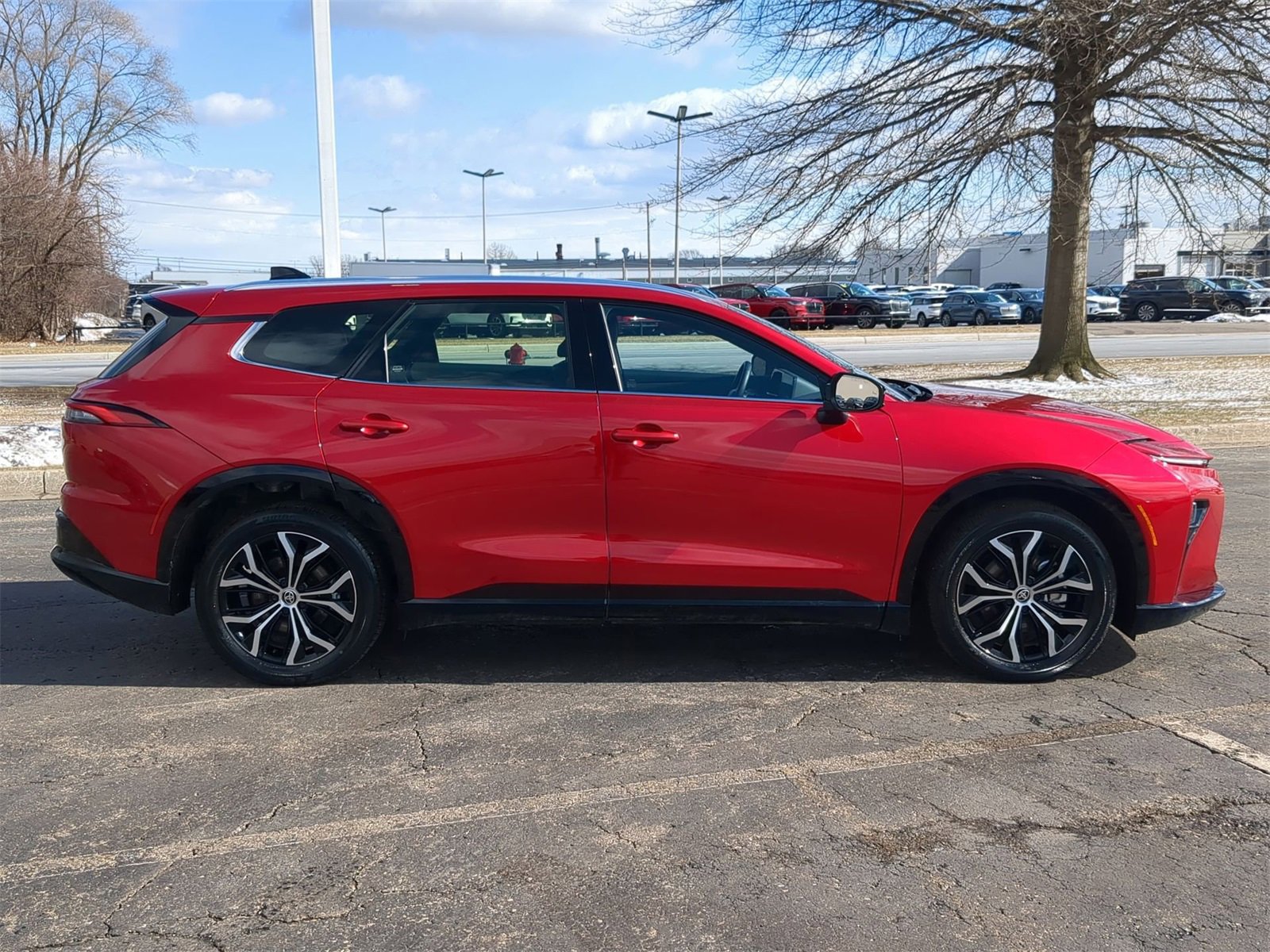 Thumbnail: 2025 Toyota Crown Signia - 15